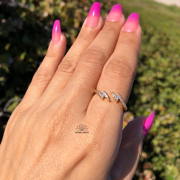 Lightning Bolt Ring ⚡️ 18K Gold Plated Brass ⚡️ - Picture 4 of 14